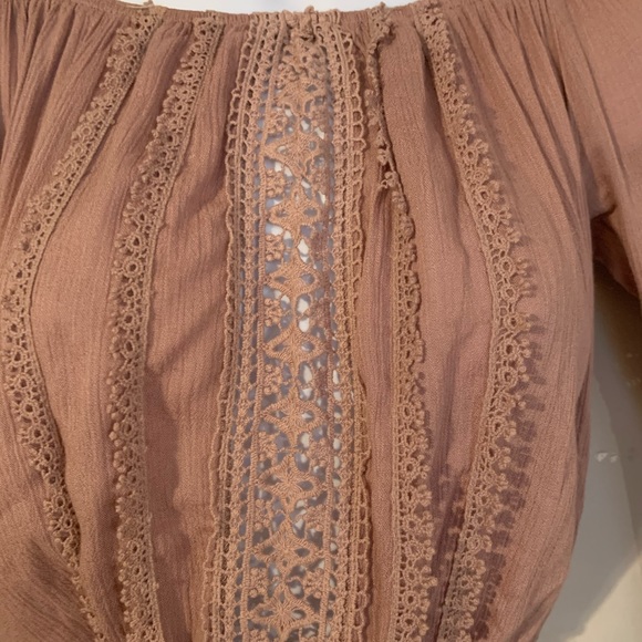 Lovely cropped boho flowy sleeved top in rose - Picture 6 of 10